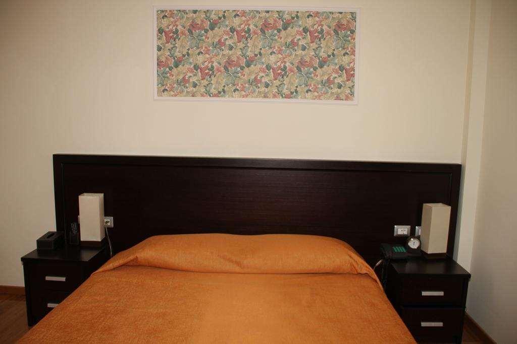 Hotel Leonardo Shkallnur Room photo